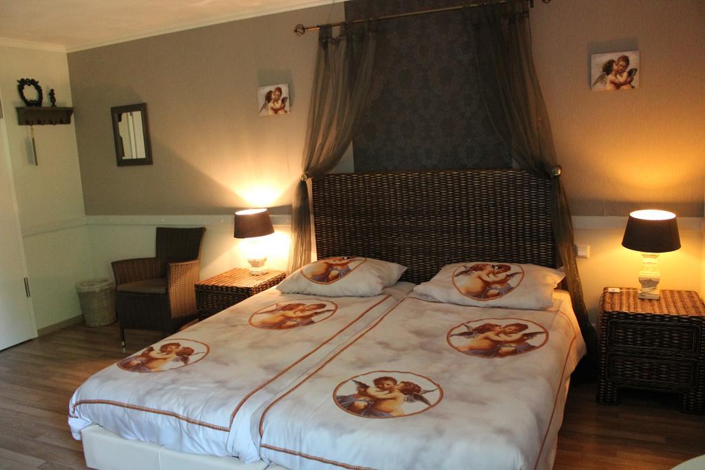 Hotel Groote Engel Emlichheim Room photo